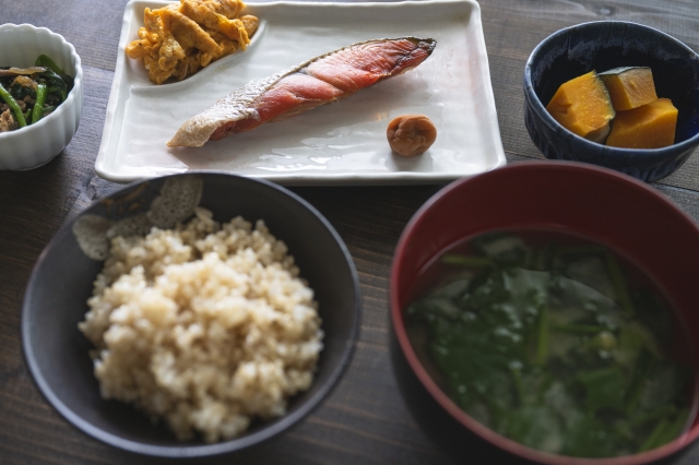 栄養バランスの良い食事